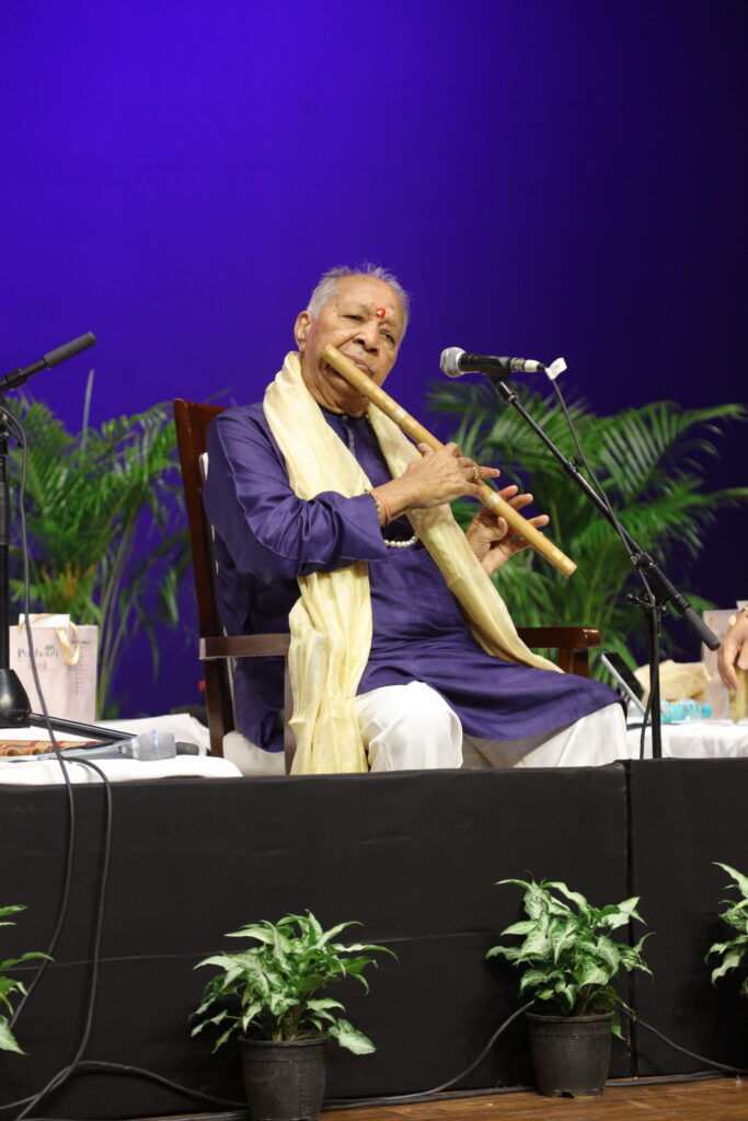 pandit hari prasad chaurasiya